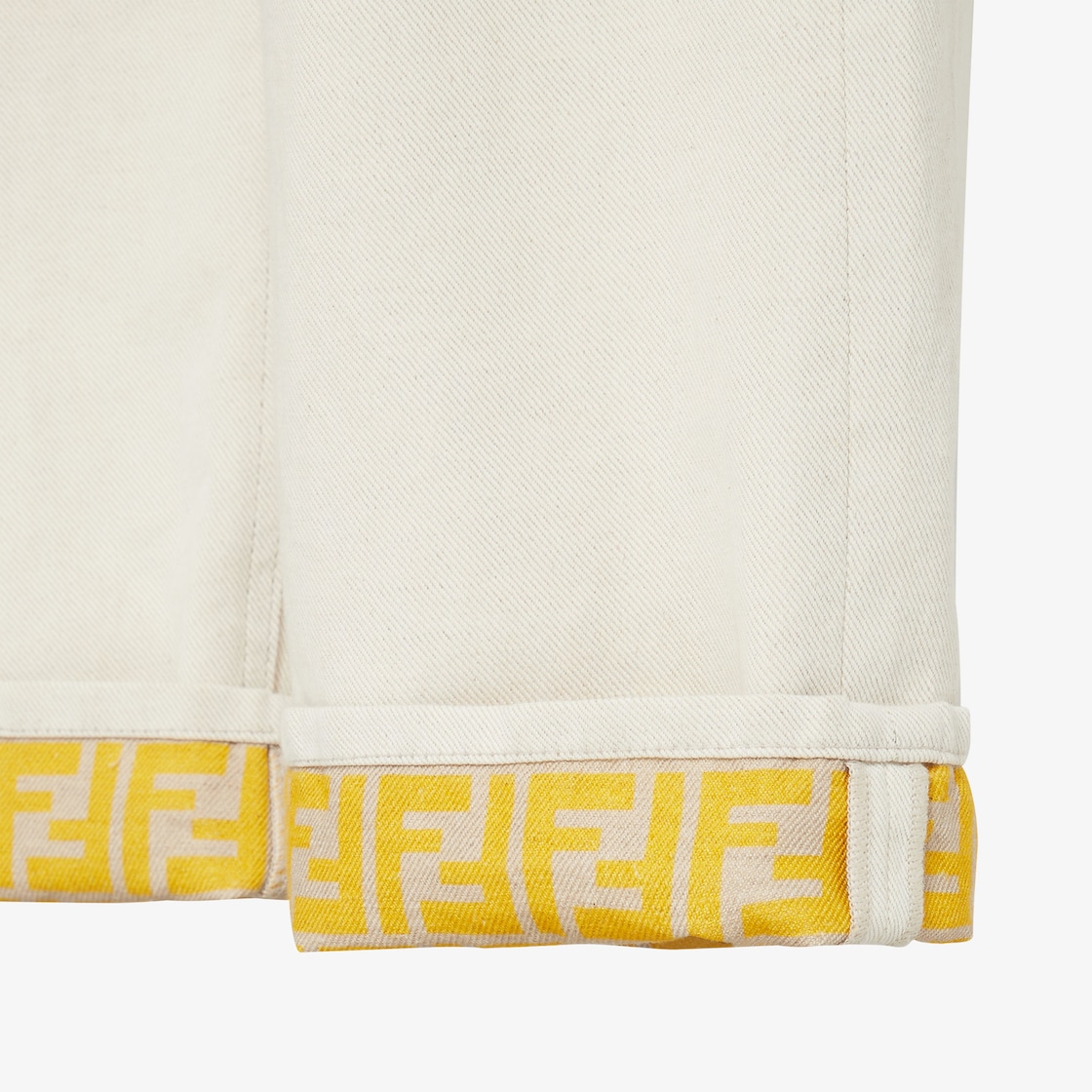 Pantalón vaquero largo