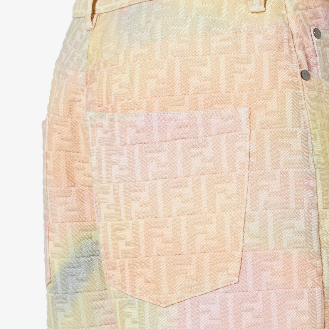 Fantastic FENDI Future長款牛仔褲