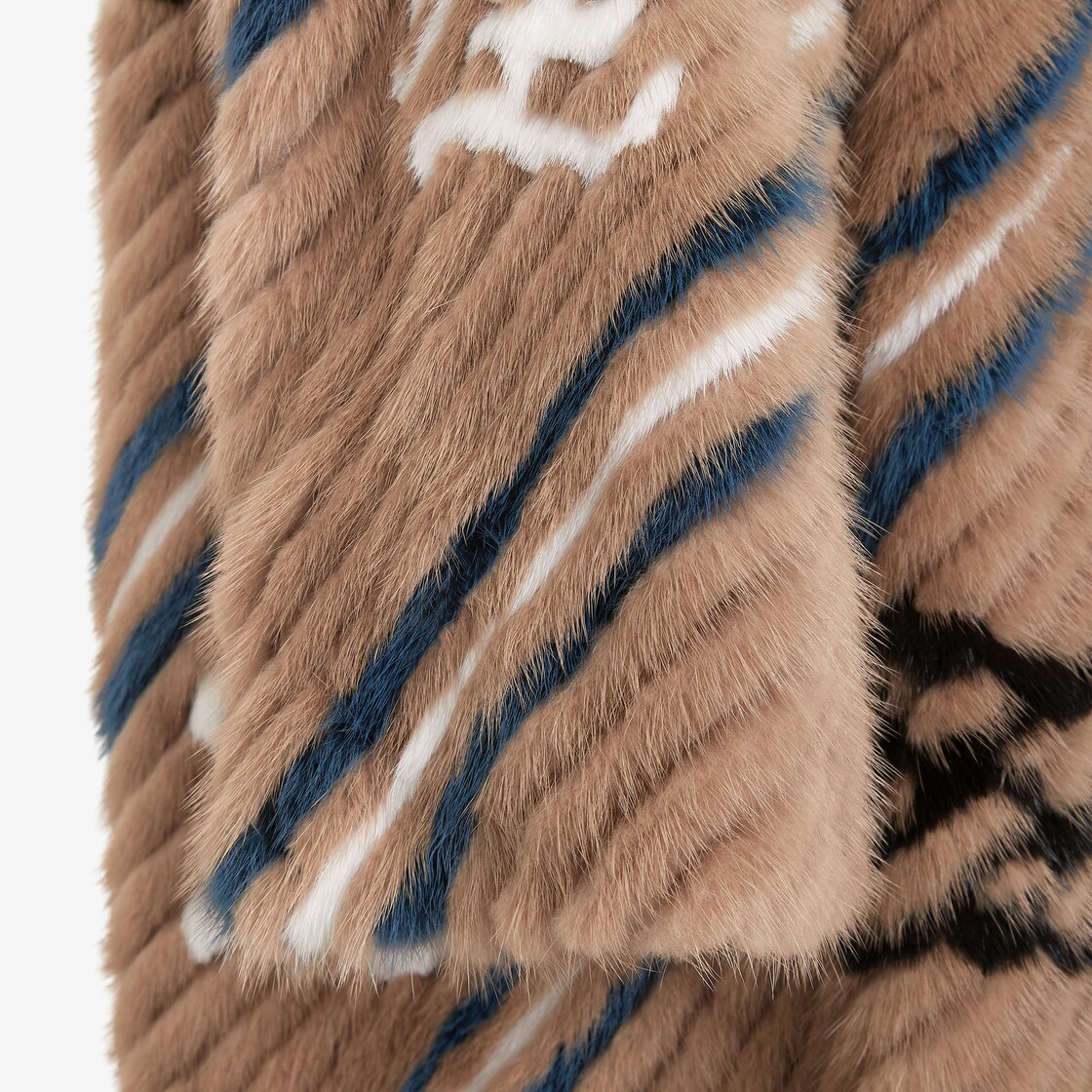 Coat Fur Beige - Image 3/4