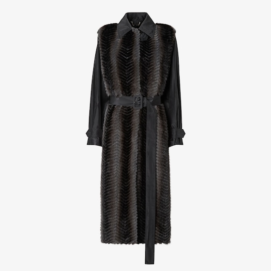 Fendi Long trench coat with shirt collar and long sleeves