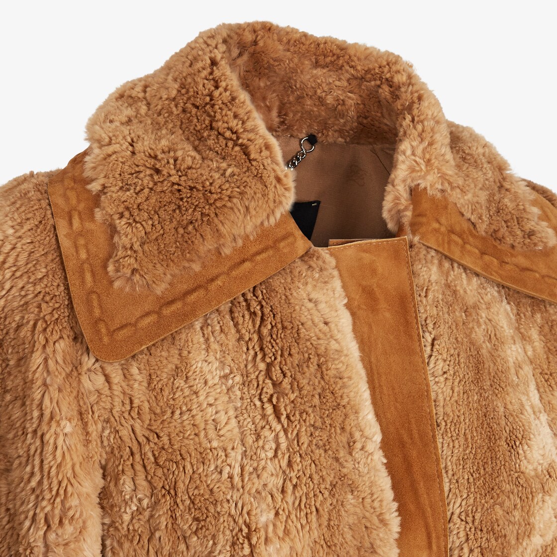 Coat Fur Brown - Image 3/3