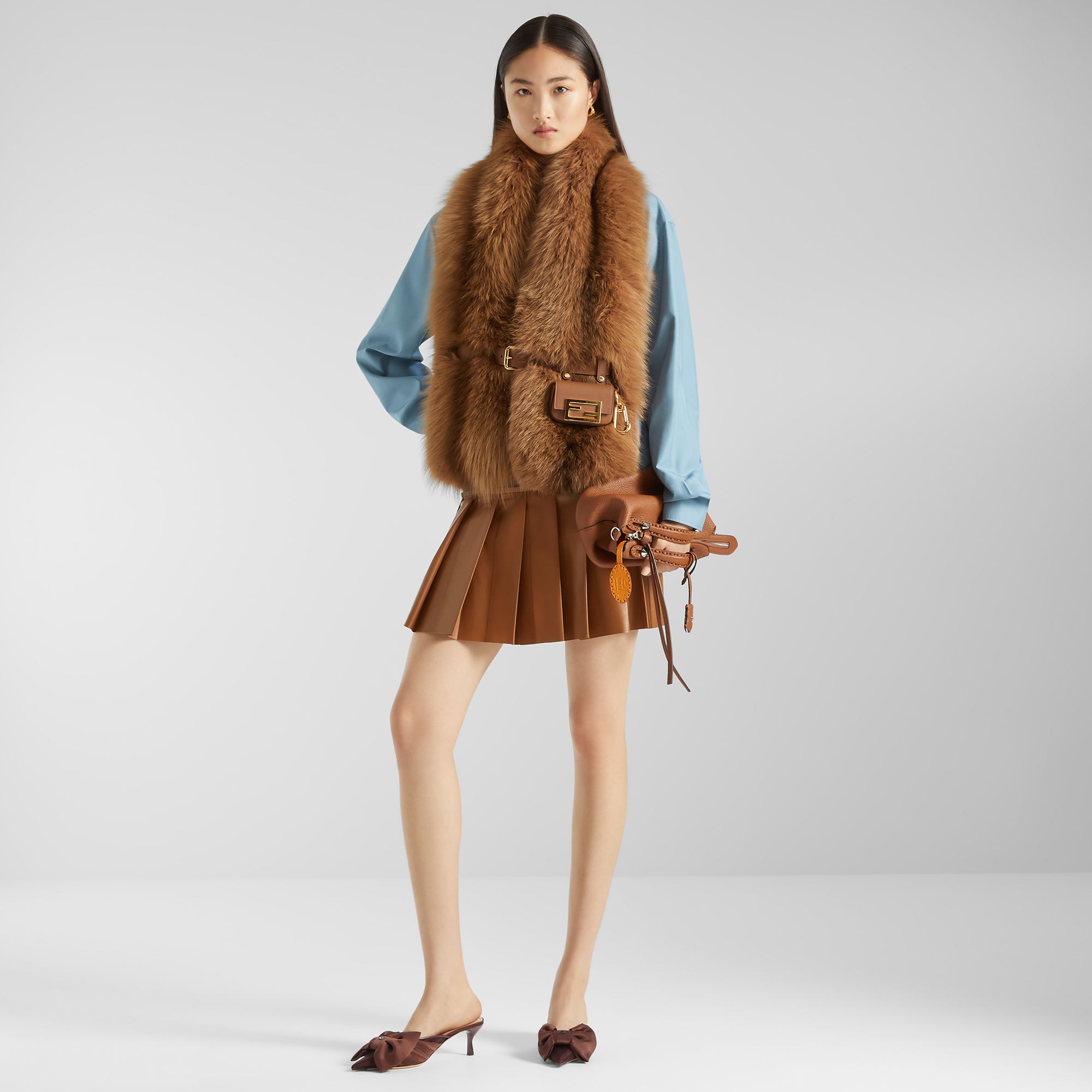 Maxi Stole | FENDI US