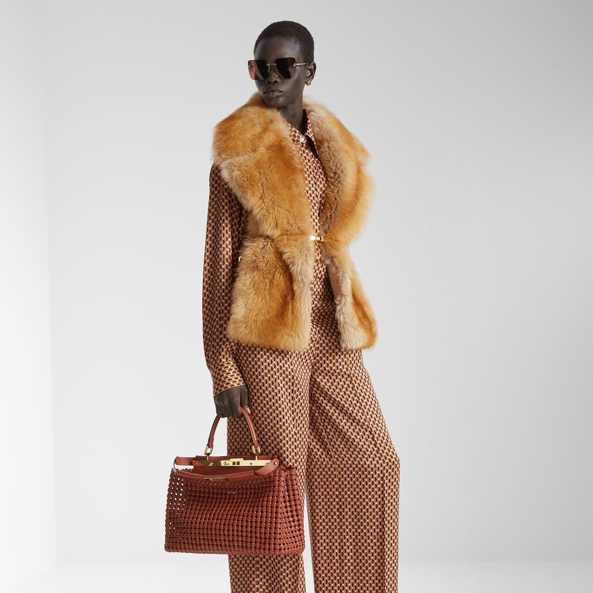 FENDI ファー付きスカーフ スカーフ ファー ブラウン | Fendi