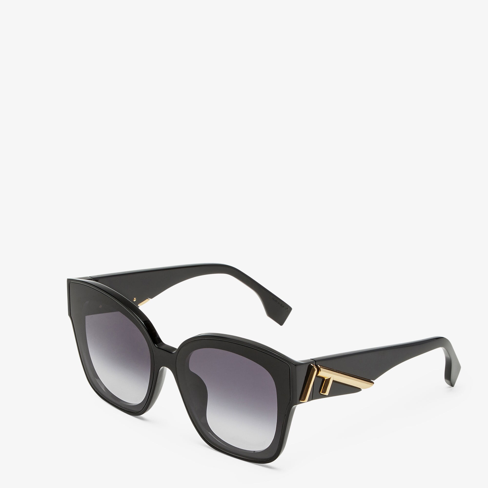 楽天市場】FENDI フェンディ カードケース 7M0302 A9XS メンズ