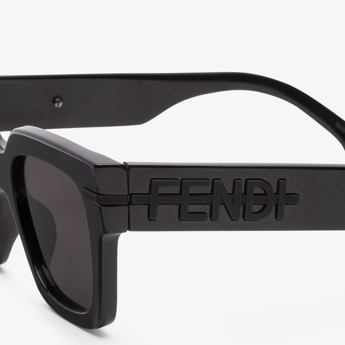 くすみ水色 【 FENDI 】フェンディー❤️サングラス BLACK - 通販