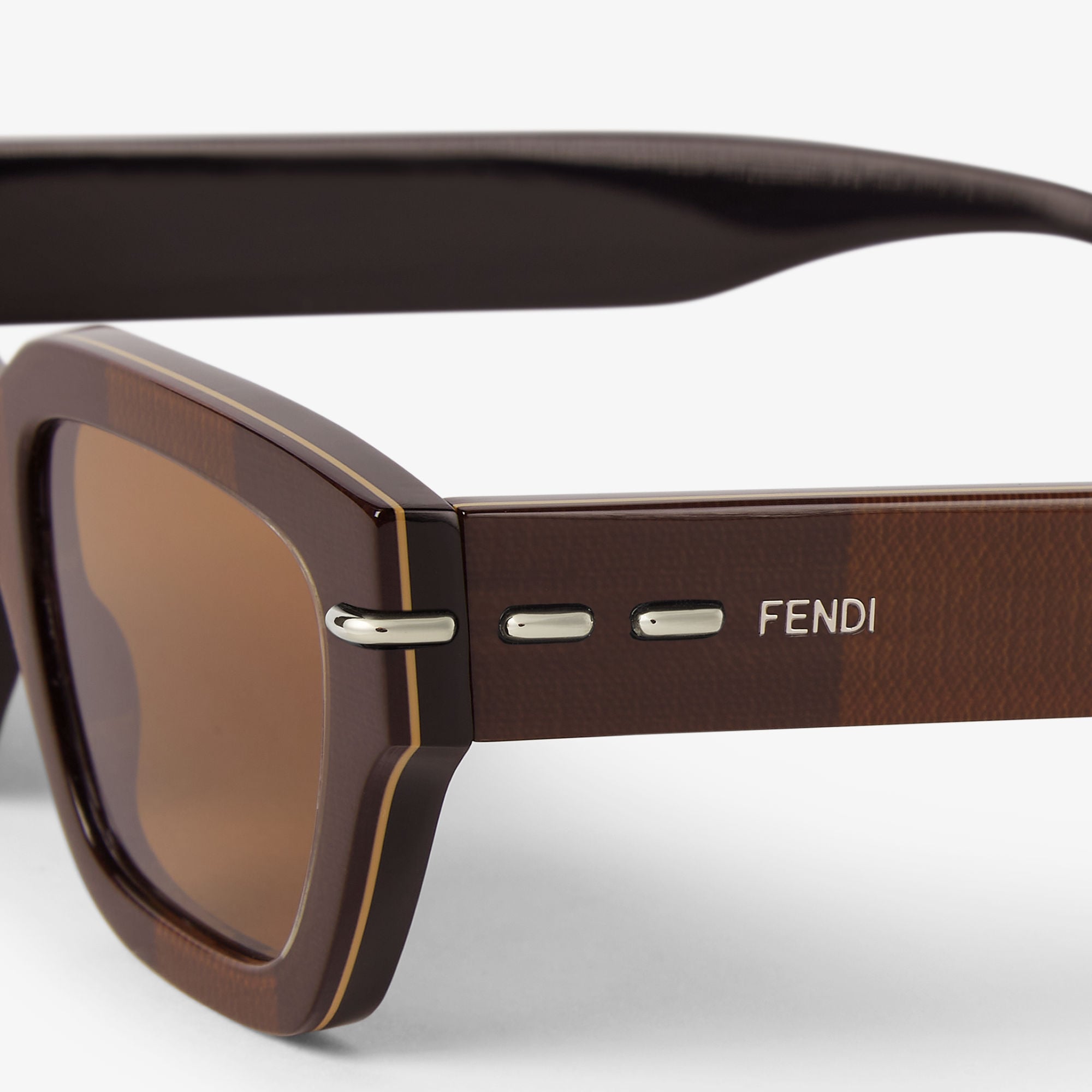フェンディサングラス ブラウン系 フェンディ セレリア ブラウン | Fendi