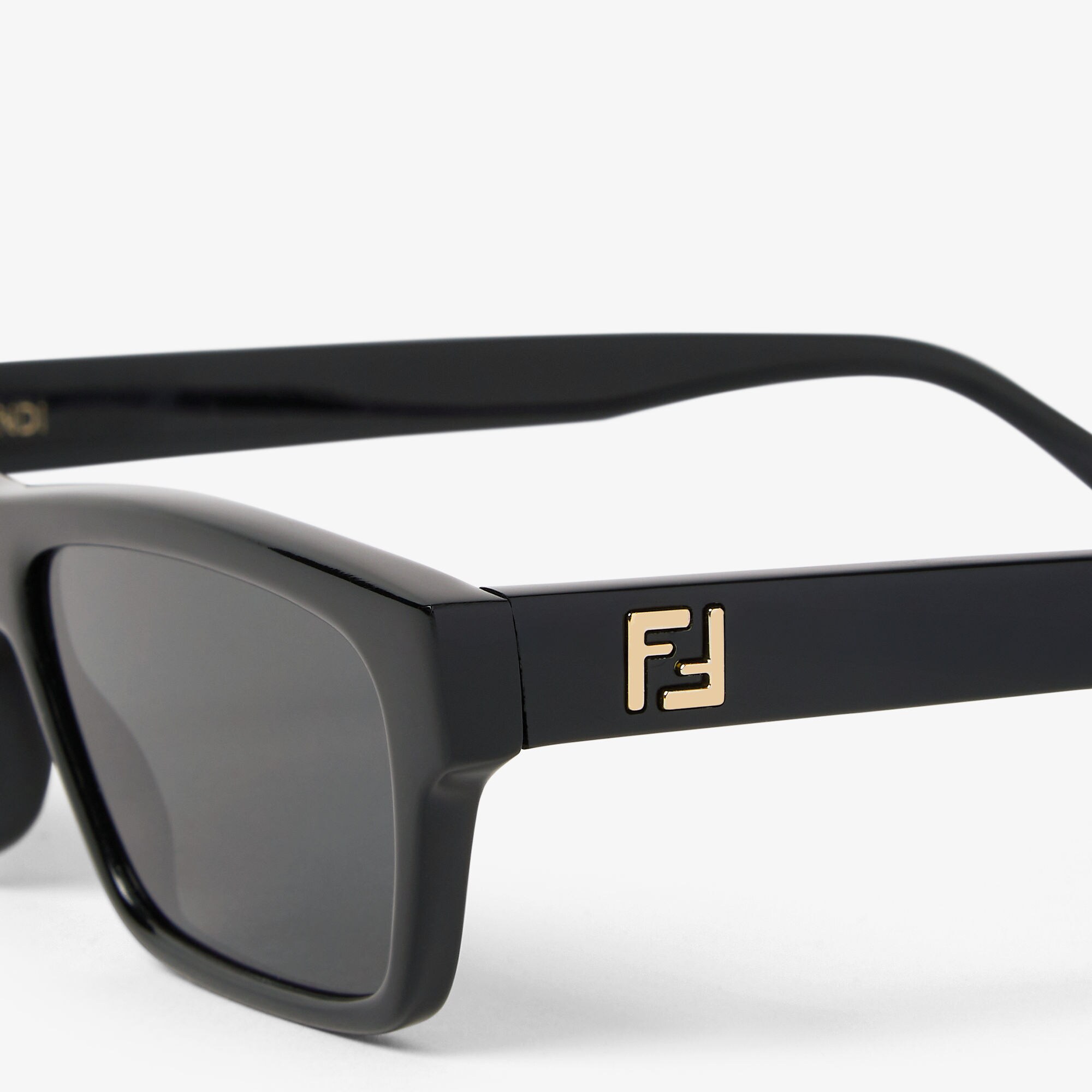 FOA523V1PF1S9J_03?wid=2000&hei 