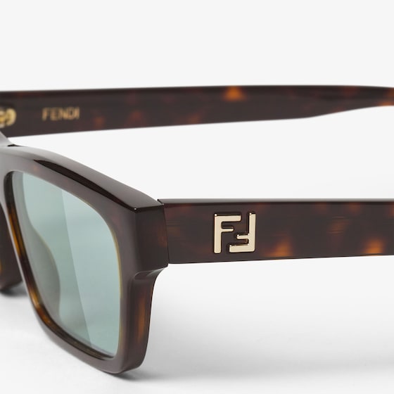 Fendi Low rectangular Squared FF glasses in Havana acetate | Thumbnail 3