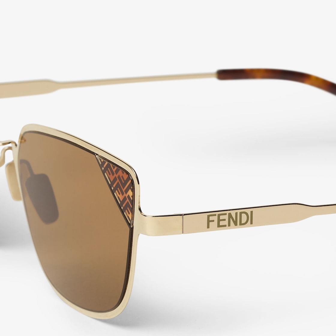 Fendi Signature