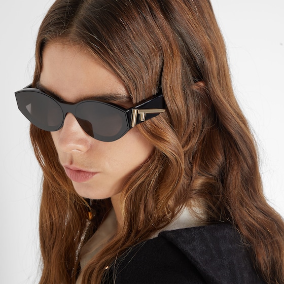 Fendi First oval glasses in black acetate | Thumbnail 4