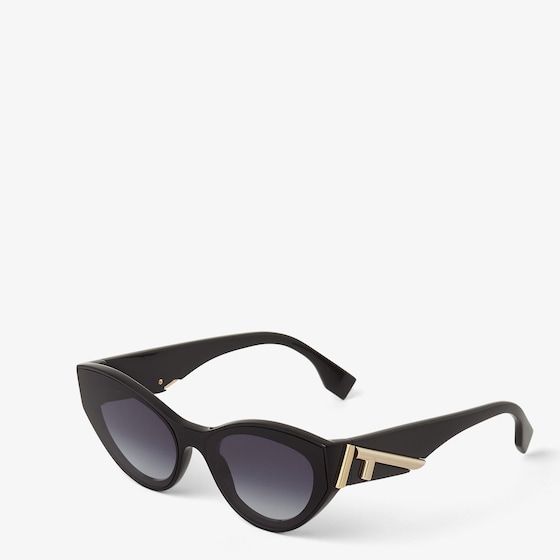 Fendi Cat-eye First glasses in black acetate | Thumbnail 2