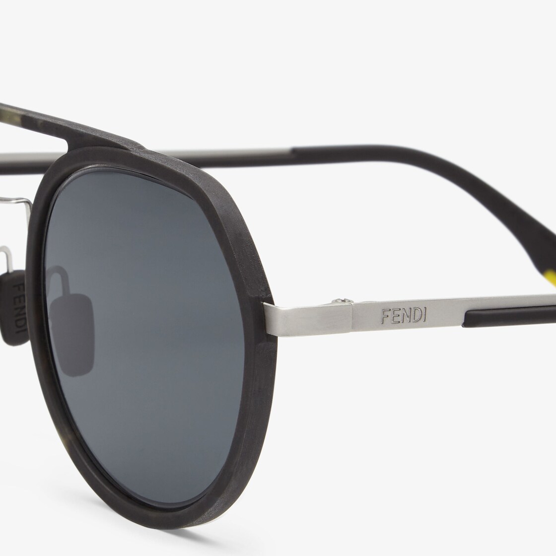 Fendi Light - Black sunglasses