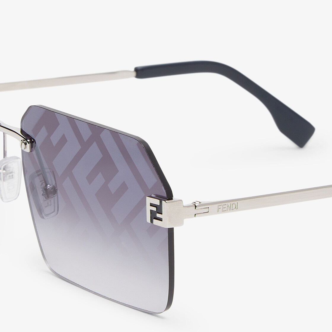 Fendi Sky Metal Silver - Image 3/4