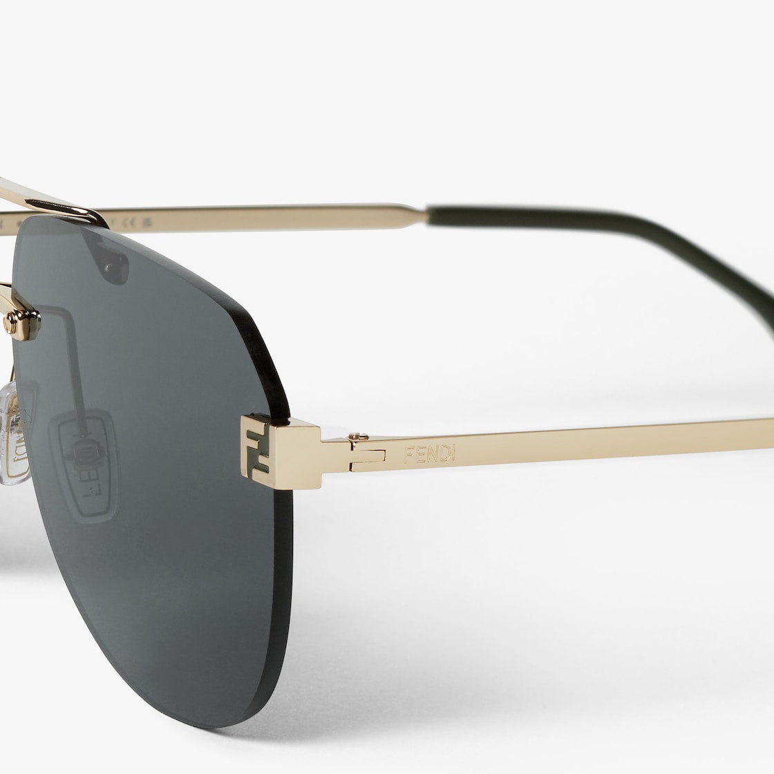 Fendi SkyLunettes de soleil en metal dore