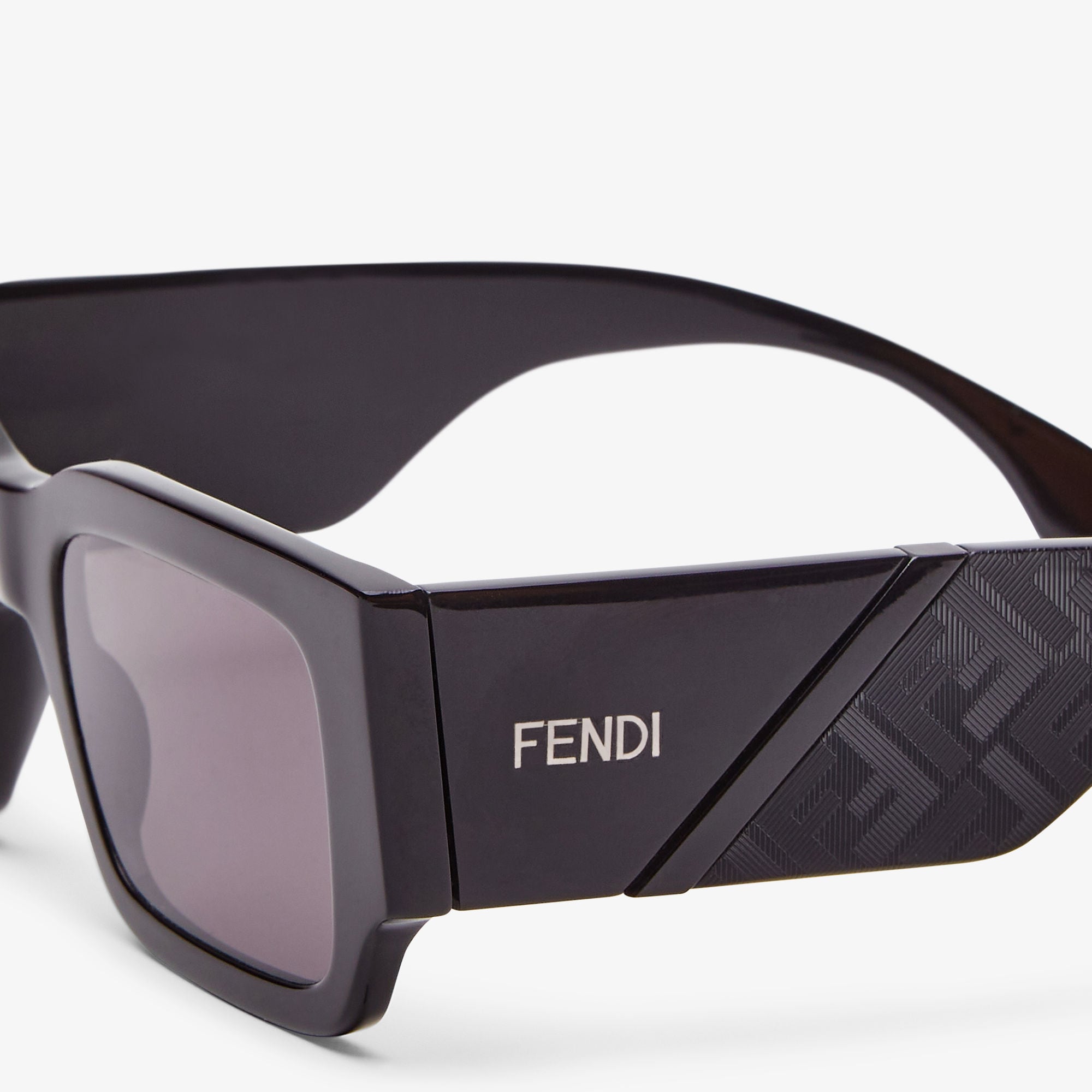 フェンディ ダイアゴナル ブラック | Fendi