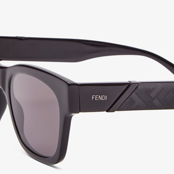 Fendi Square Diagonal eyeglasses in black acetate | Thumbnail 3