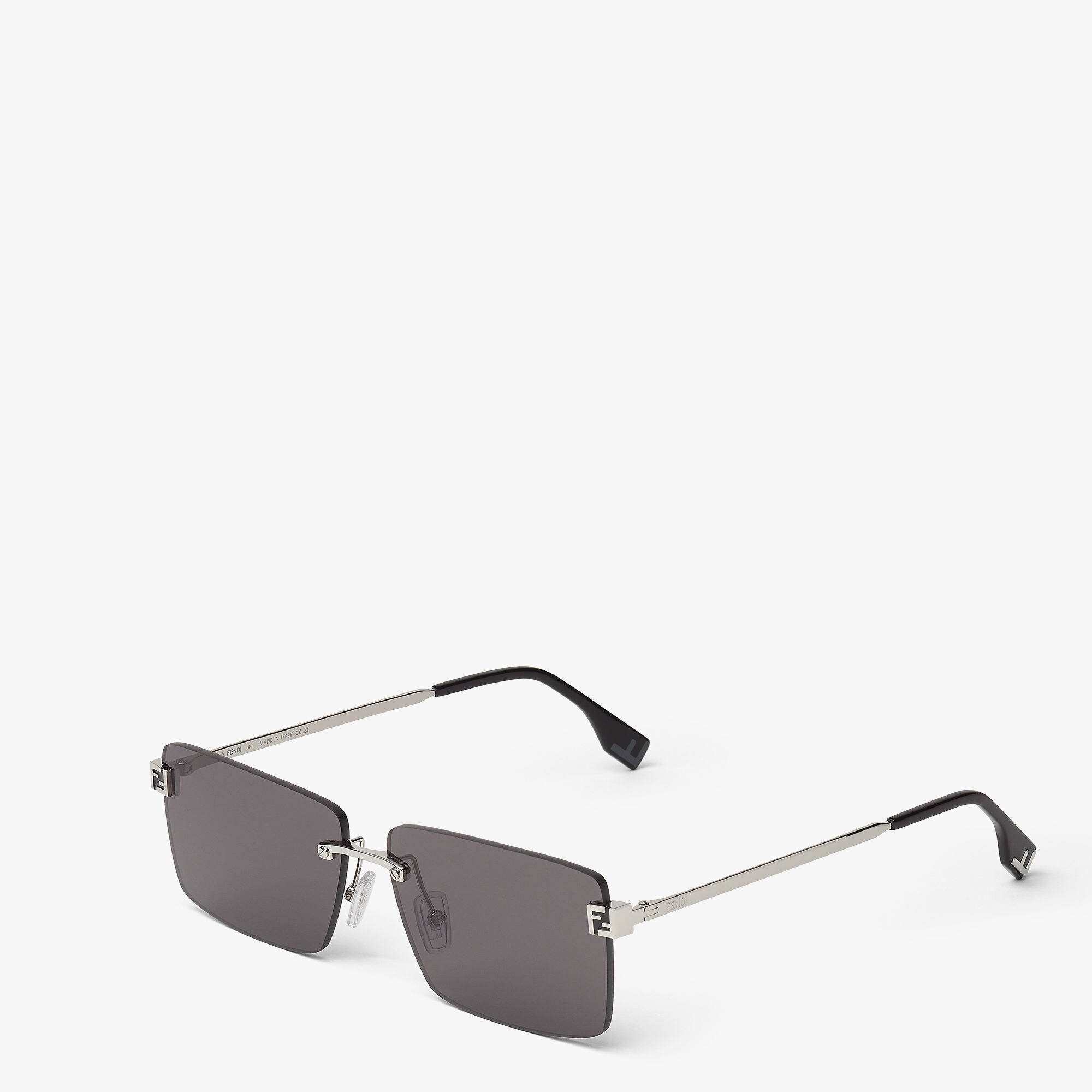 フェンディ(FENDI)フェンディ サングラス 衣料品 レディース  FF0335/F/S｜2104102255547｜【公式】新品中古どちらもブランドの通販ならブランドオフ・オンラインストア| BRAND OFF  Online Store