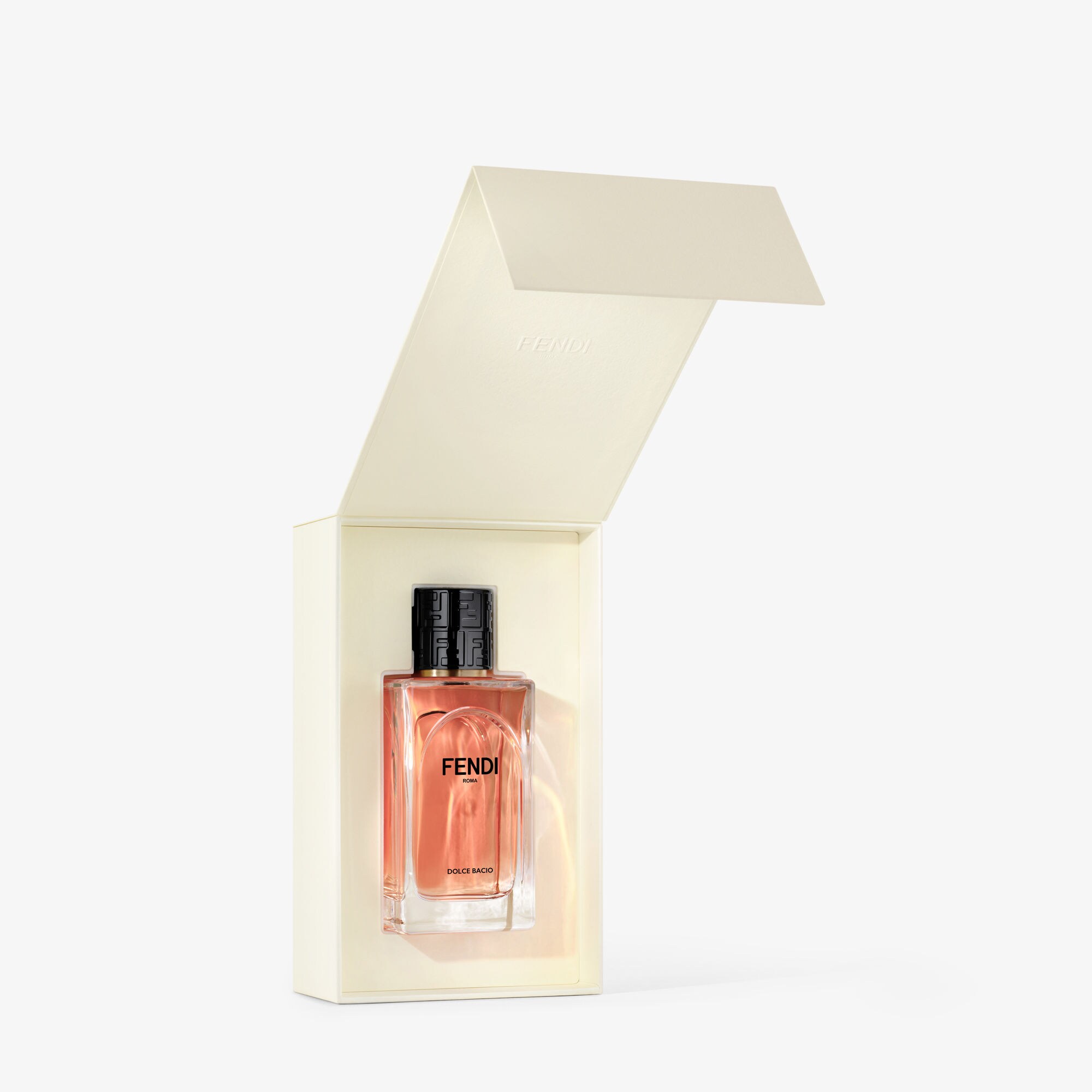 高評価のクリスマスプレゼント Dolce Bacio FENDI | Parfum de Eau 100ml 香水(ユニセックス)