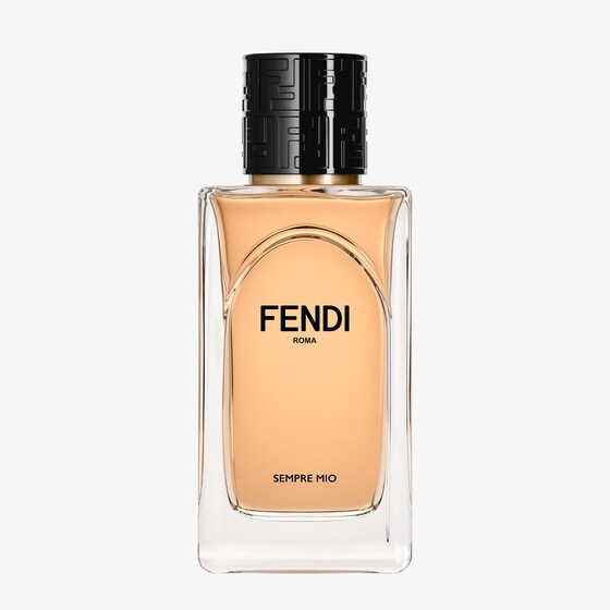 Fendi The freshness of orange blossom lemonade and the warmth