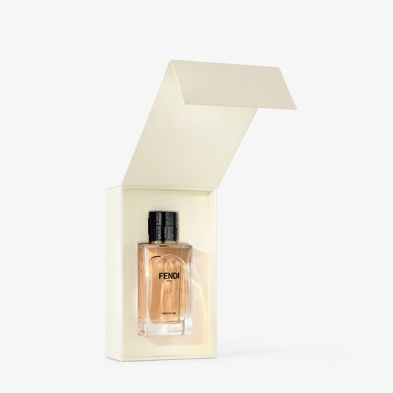 Fendi The comfort of a linen sheet and the unmistakable warmth | Thumbnail 4
