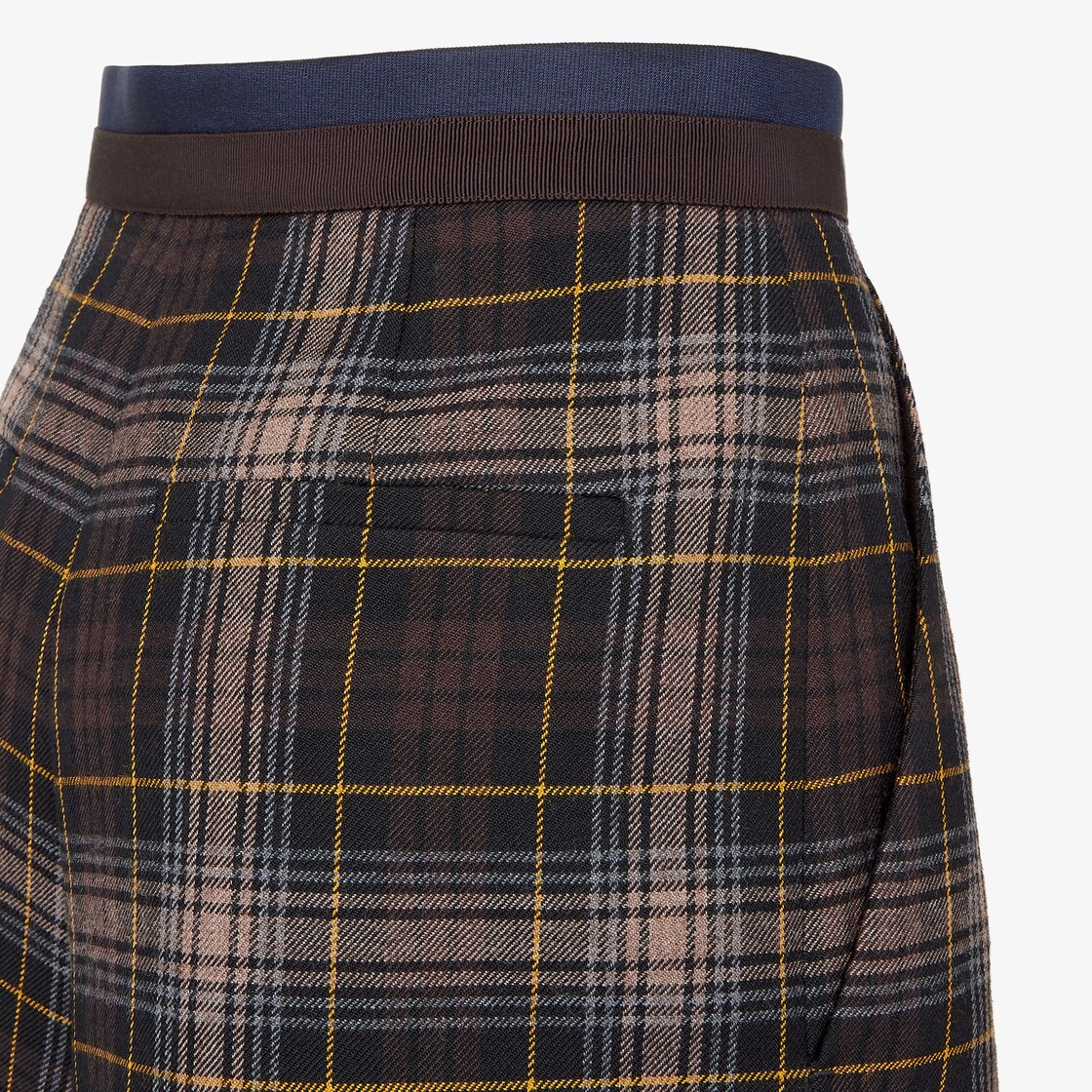 Shorts Brown Fendi Tartan shorts Brown - Image 4/5