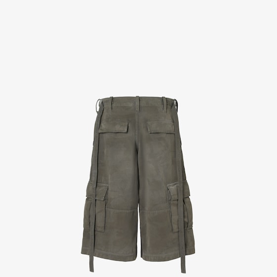 Fendi Utility-inspired Bermuda shorts, featuring a mid-rise | Thumbnail 2