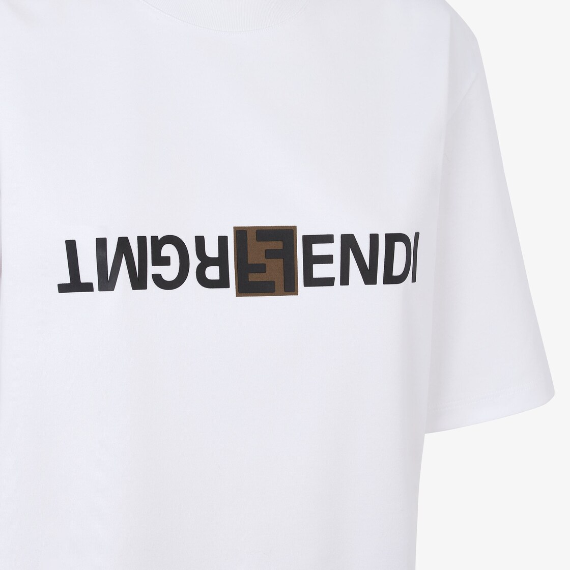 Fendi t store shirt women's