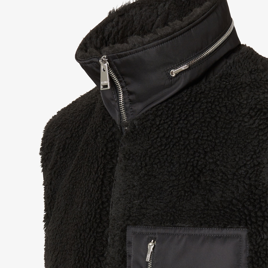 Gilet