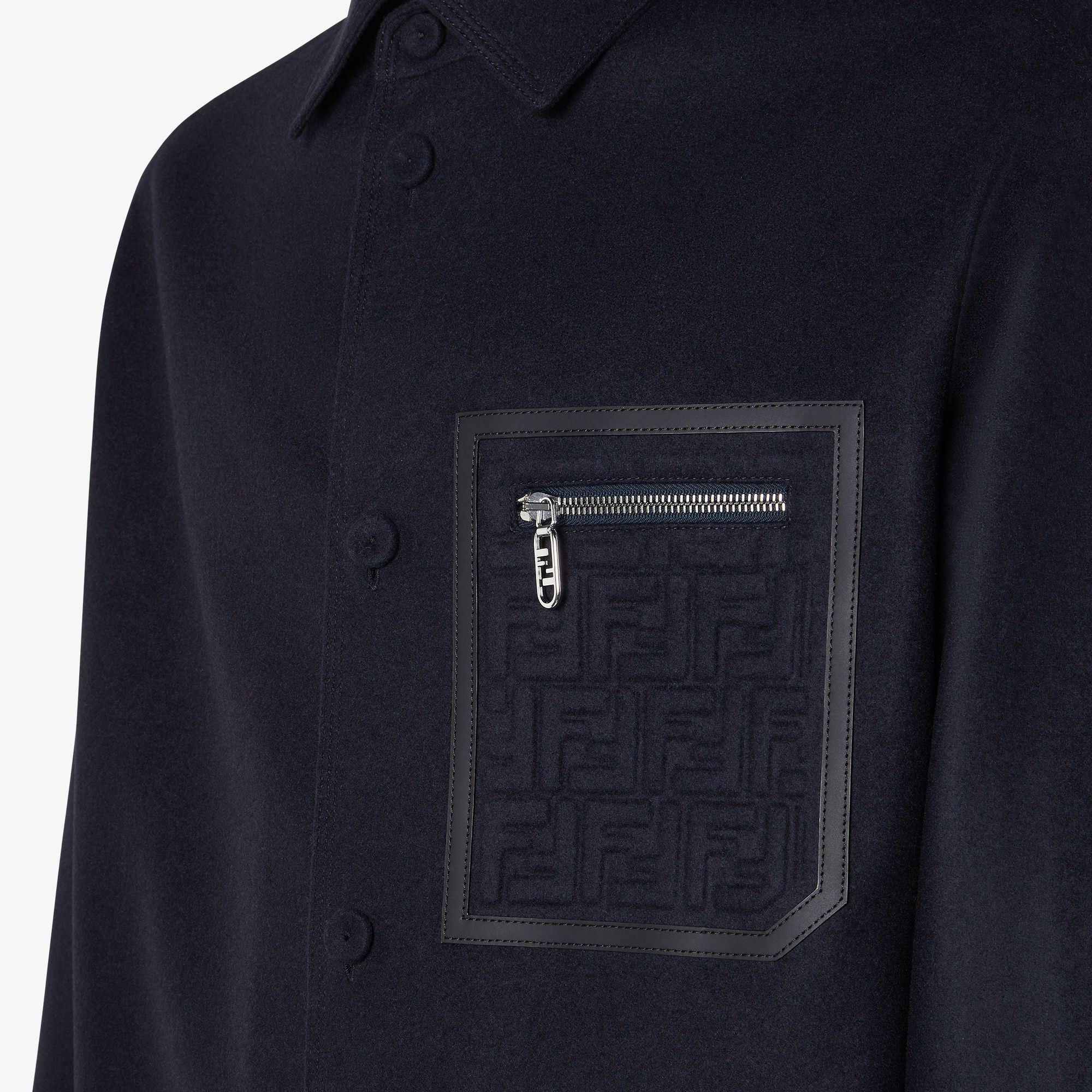FW1276APOAF1AJR_02?wid=2000&