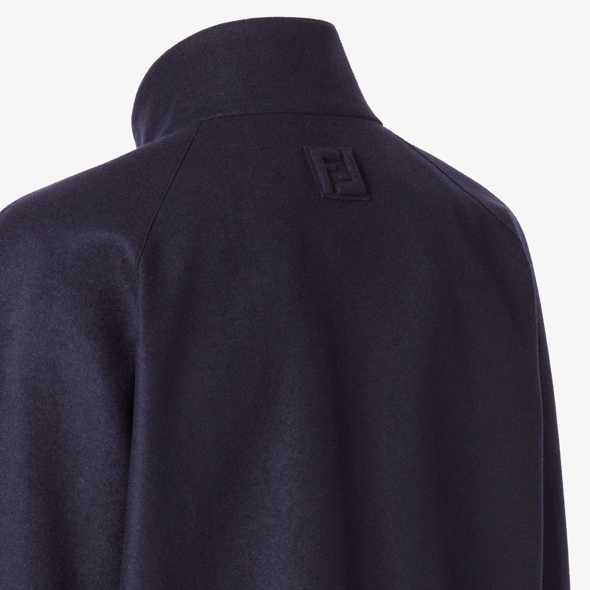 FW1333APOAF1AJR_03?wid=2000&