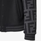 Blouson&nbsp;image 3 sur 3