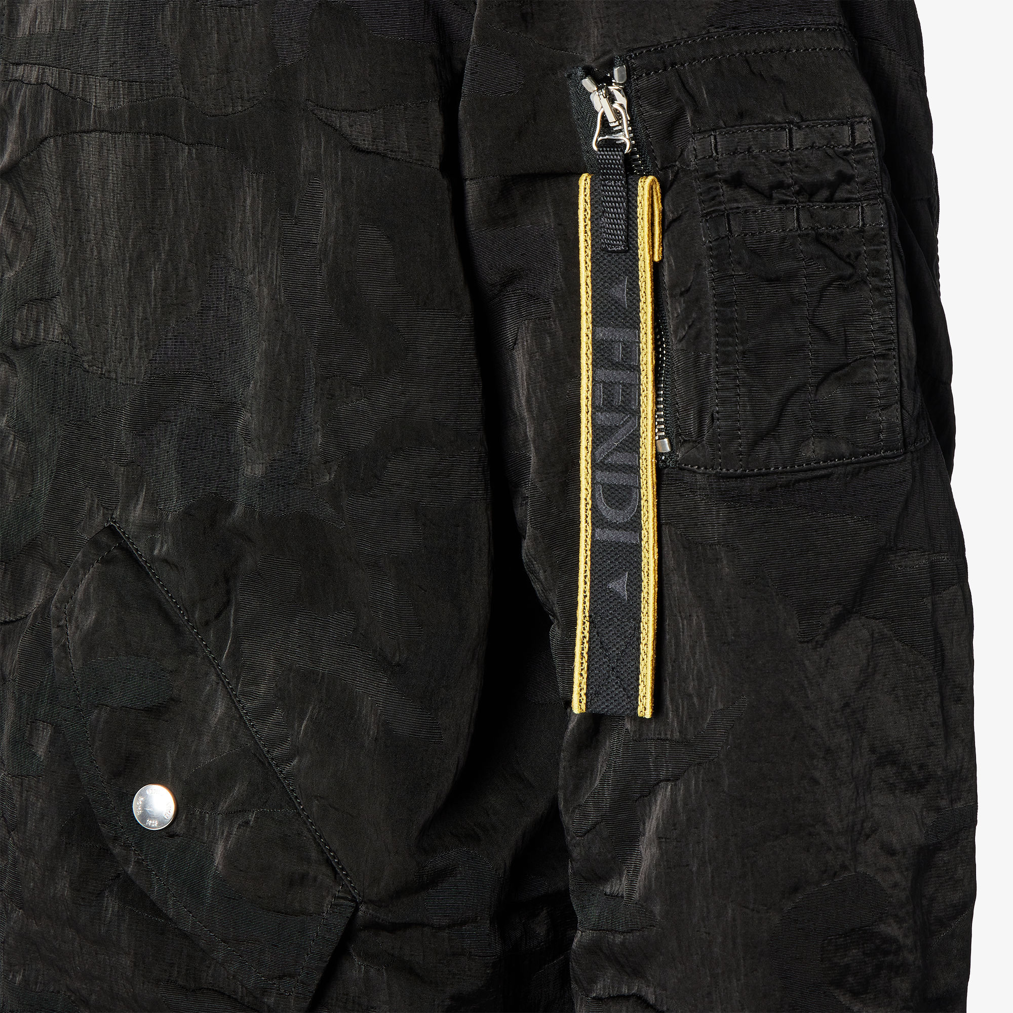 펜디 블루종 블랙 나일론 봄버 재킷 FW1492AME6F0QA1