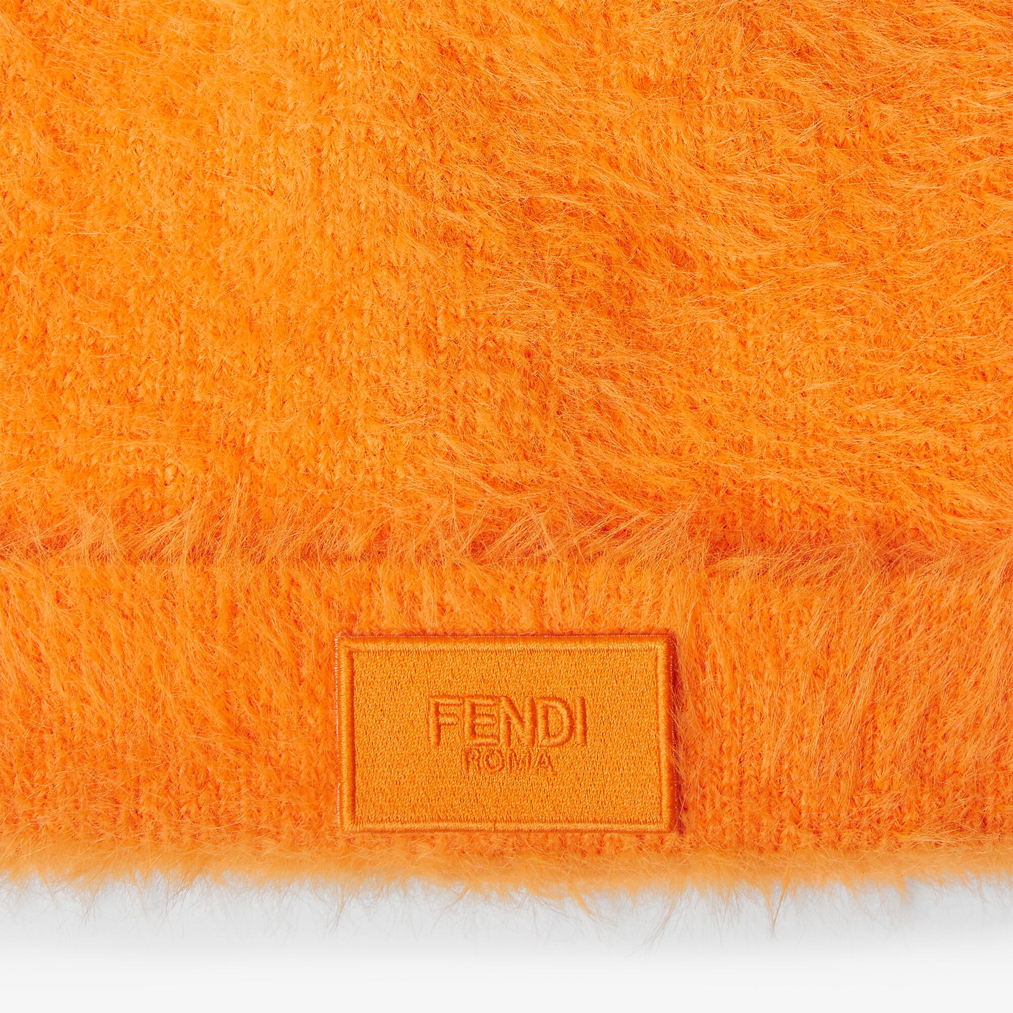 Fendi Men\'s Dark Red and Orange Logo Beanie Fendi Black Wool Knit  main image 4