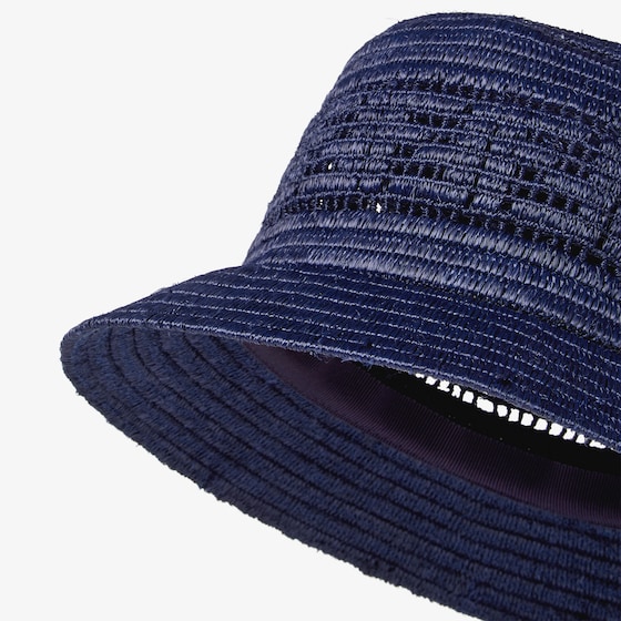 Fendi Narrow-brimmed bucket hat made of blue raffia | Thumbnail 2