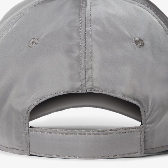 Fendi Grey waterproof nylon baseball cap with semi-stiff peak | Thumbnail 2