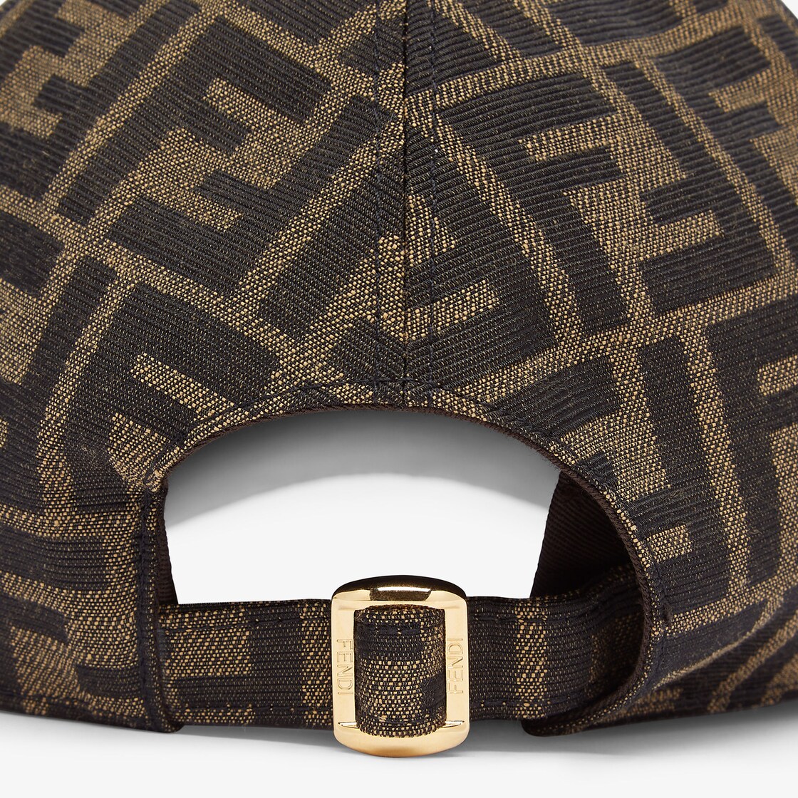 Casquette fendi discount