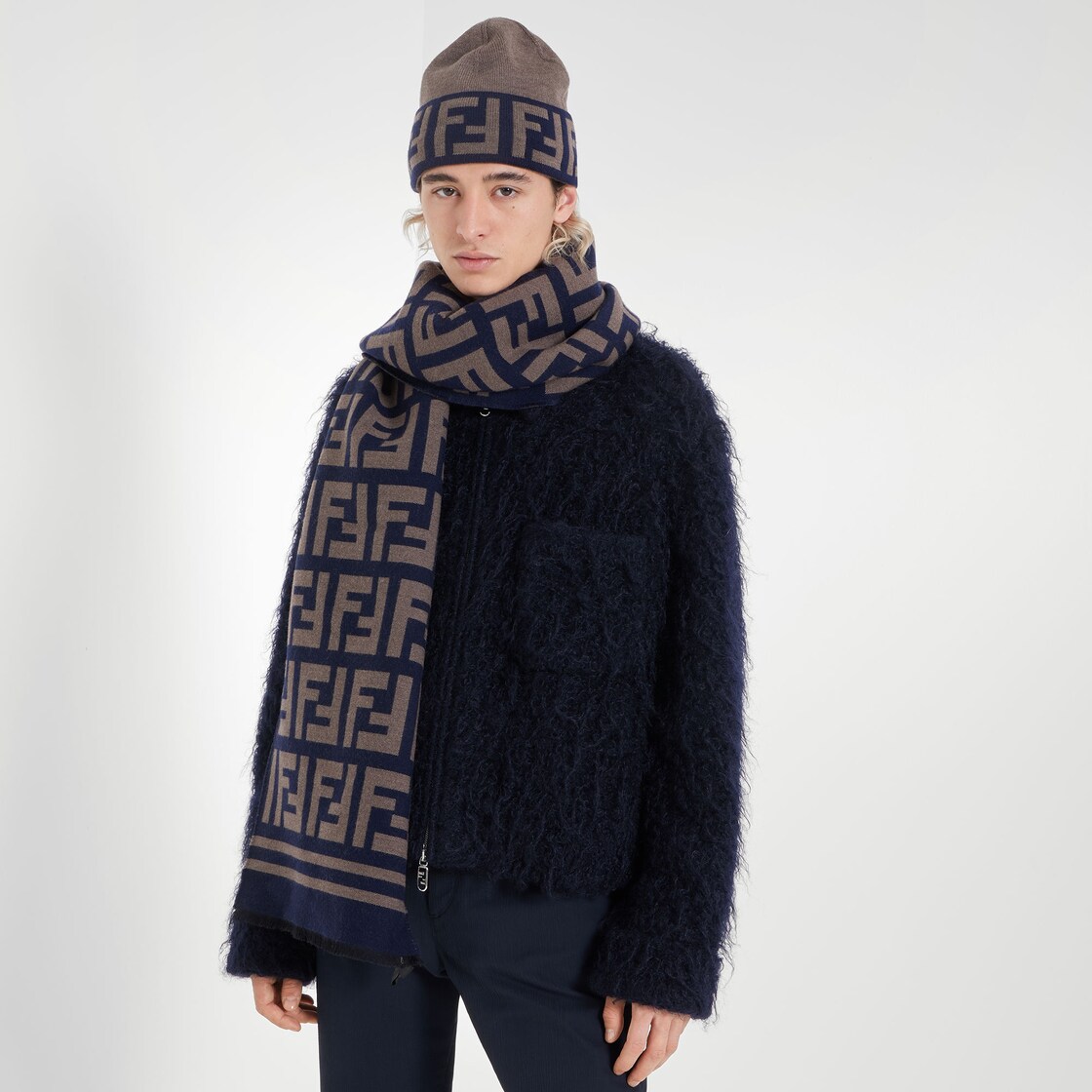 Fendi store beanie mens