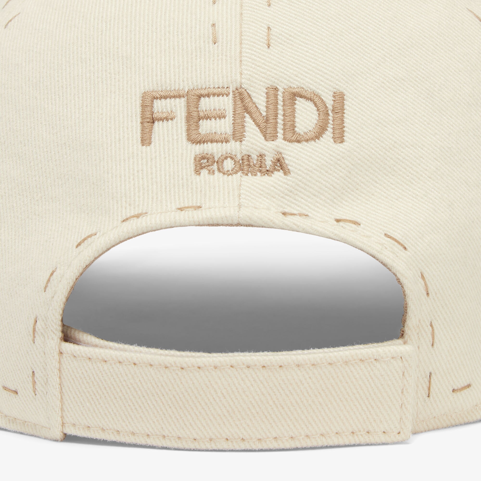 FENDI コットンクロシェハット　白 FENDI フェンディ ハット ロゴ FXQ801 コットン ホワイト - メルカリ