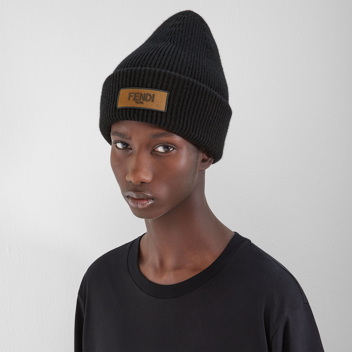 Fendi store wool hat