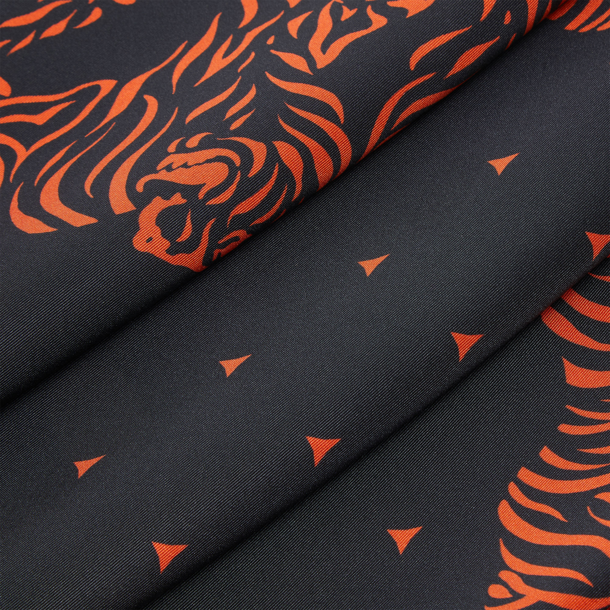 Fendi Foulard - Black | FENDI International