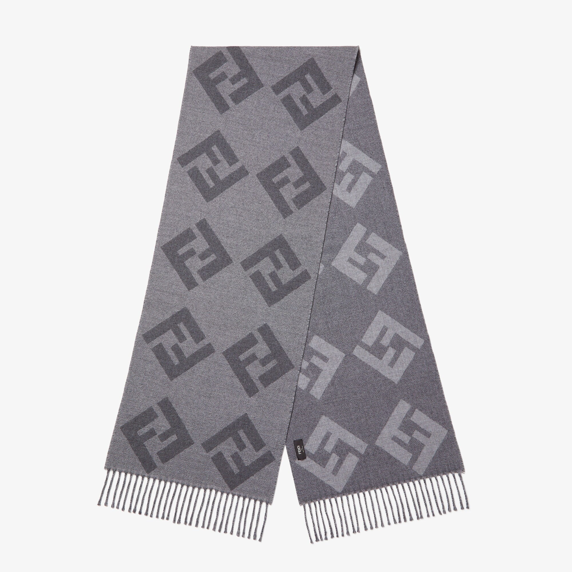 FXS424AVDQF1UTJ_01?wid=2000&