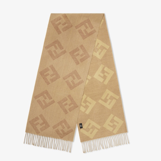 Fendi Rectangular scarf made of wool with an all-over, oversized