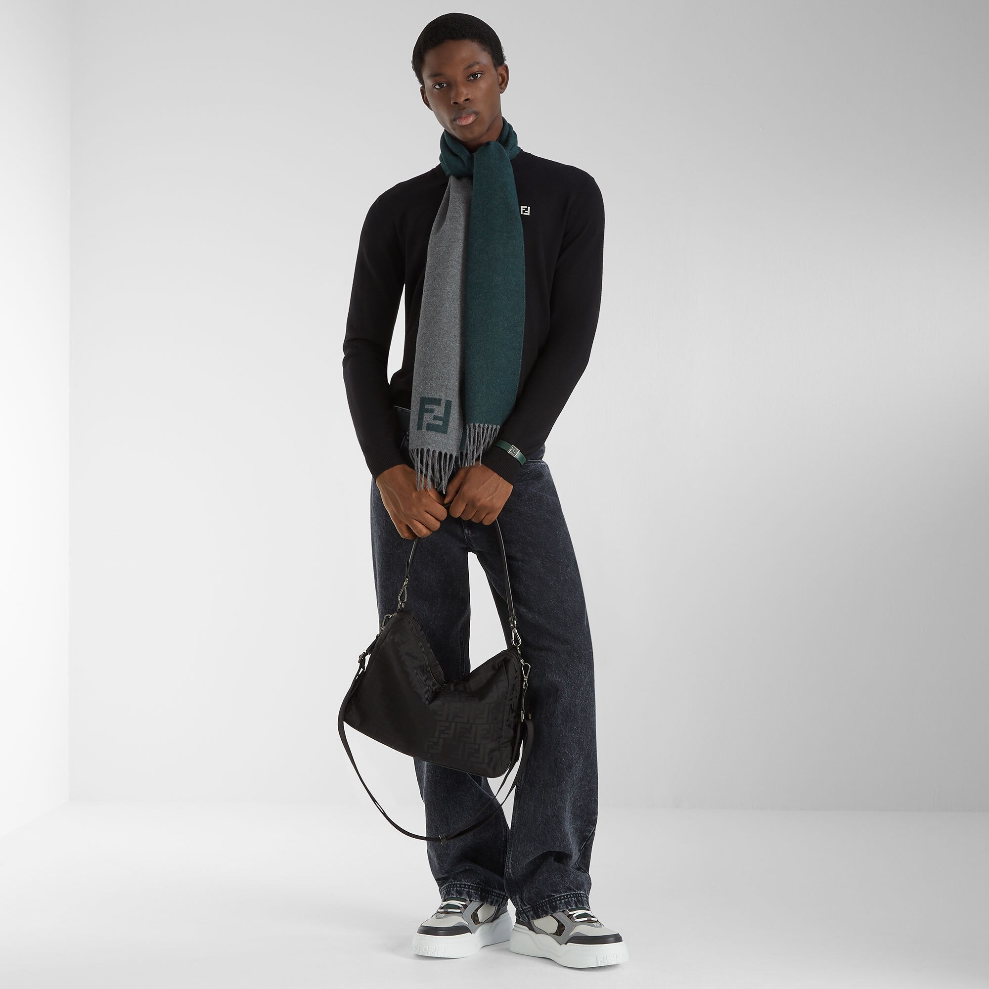 スカーフ ウール グレー | Fendi