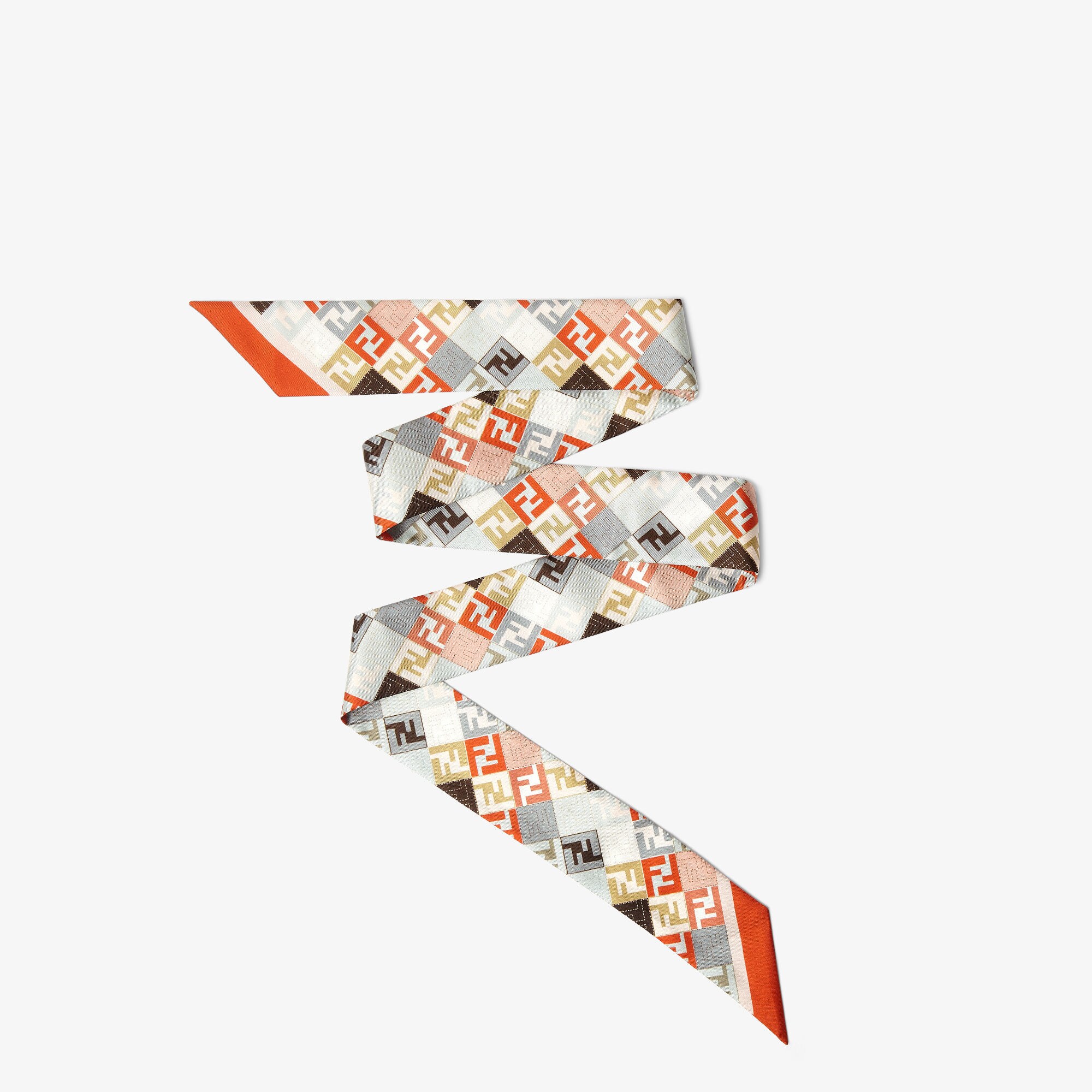 FXT011AUMDF1N50_01?wid=2000&