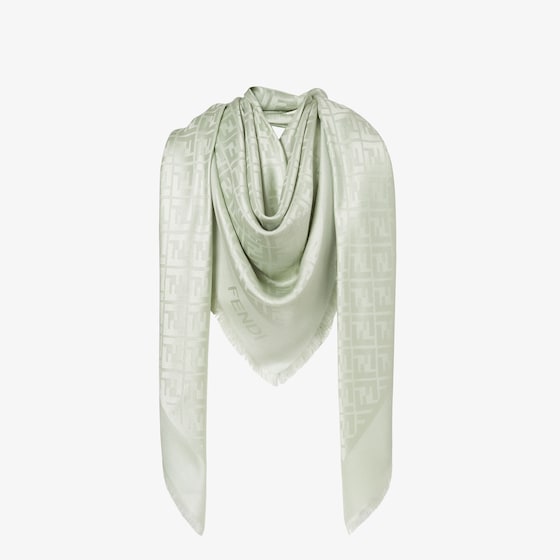 Fendi The iconic shawl is made of an organic silk and wool | Thumbnail 3