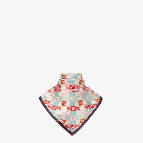 Fendi Square foulard made of organic silk twill | Thumbnail 3