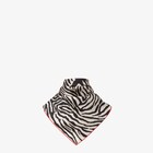 فولار Fendi الصورة 3 من 3