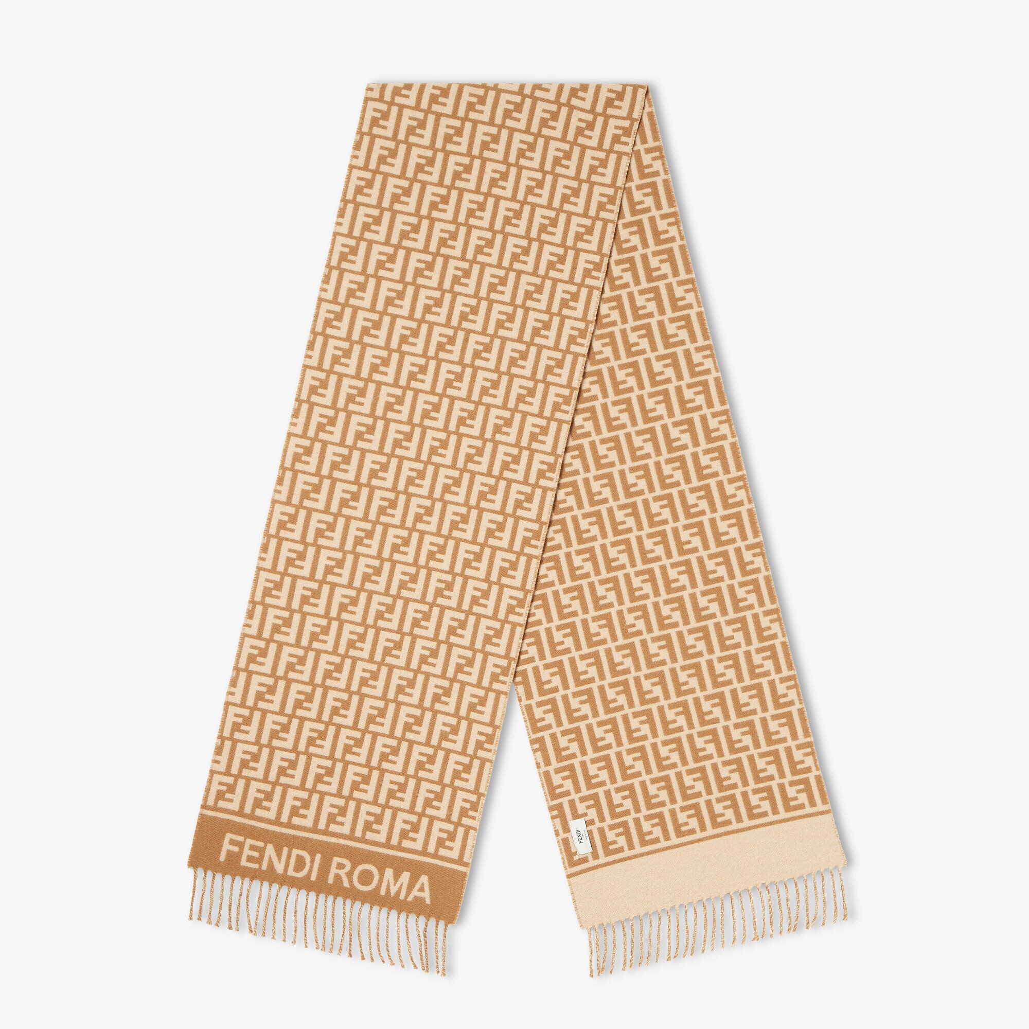 FXT113AQCWF0QB8_01?wid=2000&