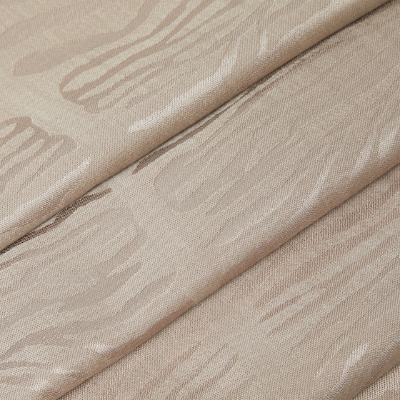 Fendi Large rectangular stole crafted using a jacquard technique | Thumbnail 2