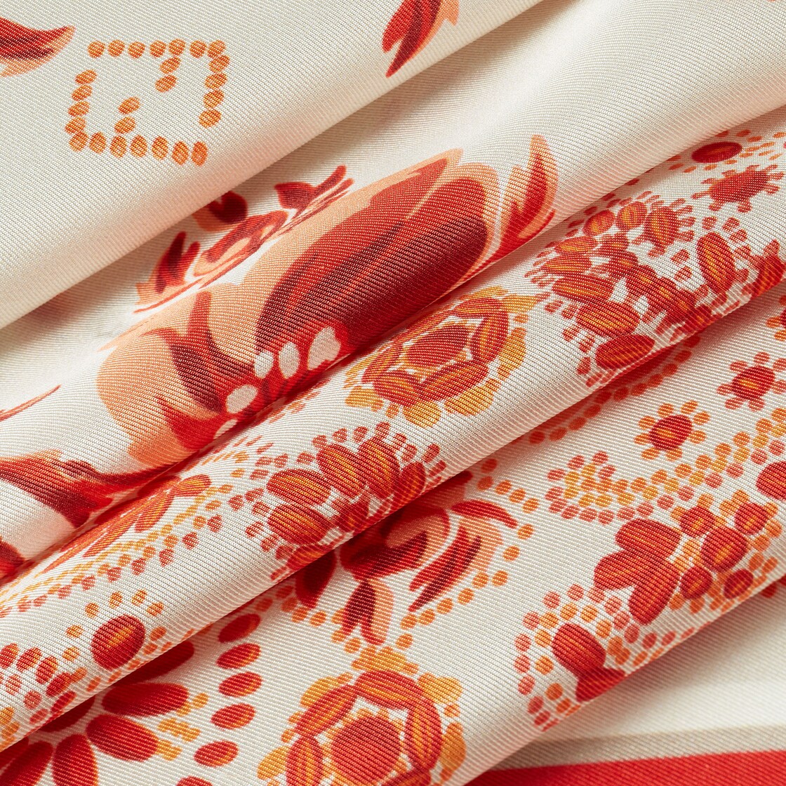 Fendi Pareo Silk White - Image 2/5